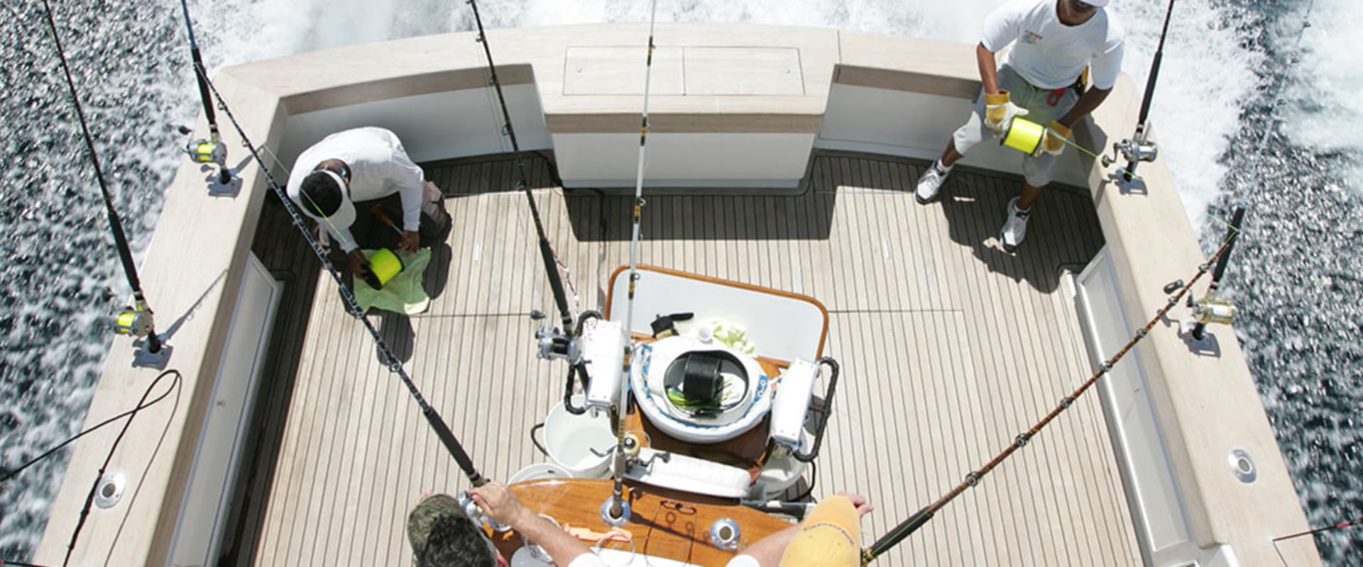 How much do you tip a charter first mate?