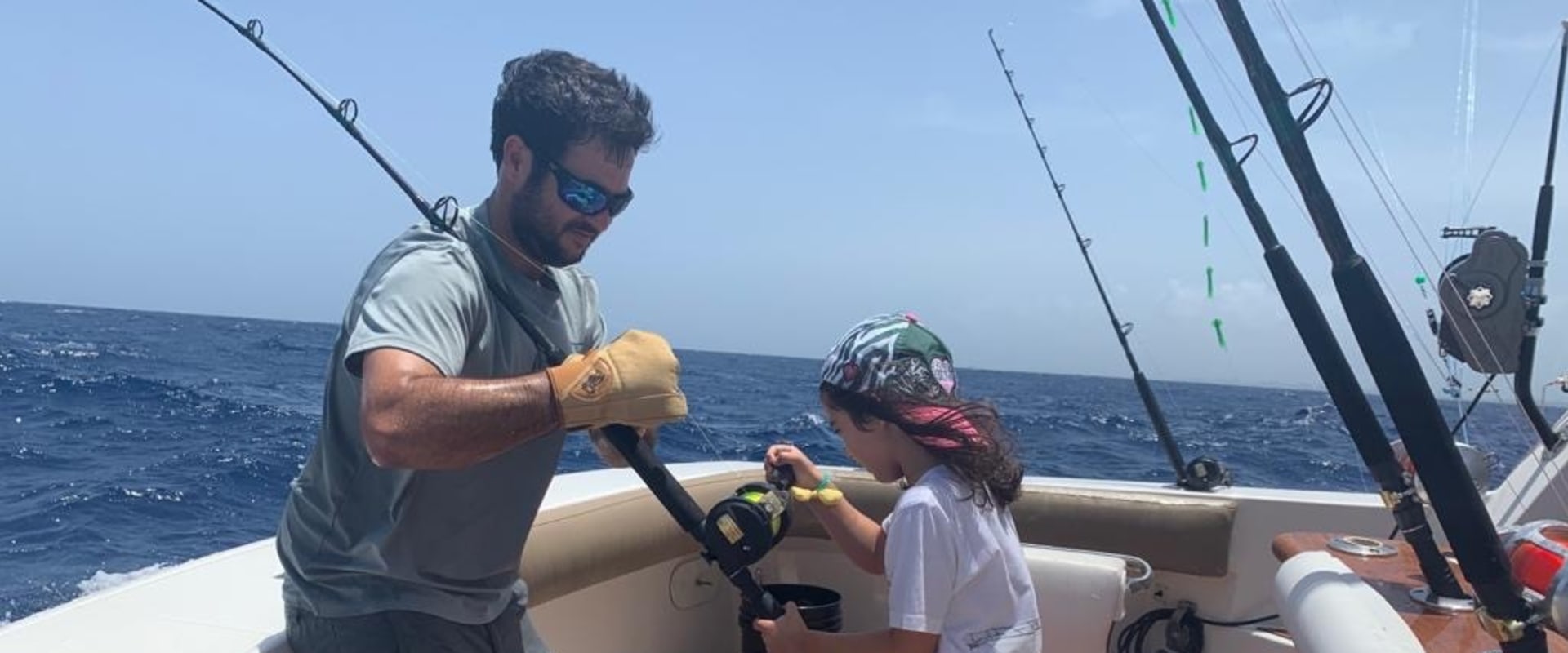 Who do you tip on a fishing charter?