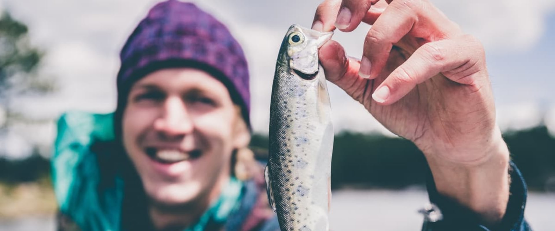 Do you tip the captain and first mate on a fishing charter?